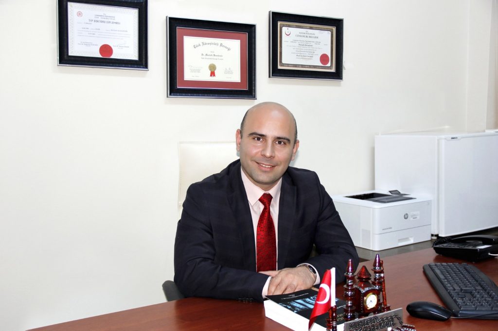 Doç. Dr. Mustafa Karademir: “Bel Fıtığı Ameliyatı Olanlar Dikkatli Olmalı.”