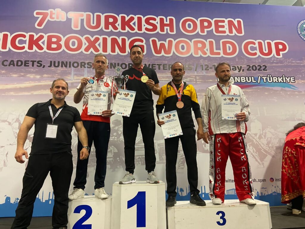 Kickboksta Dünya 3.sü Sivas’tan