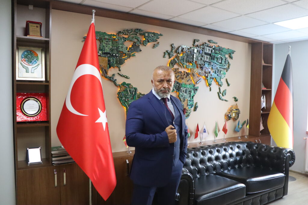 EXITCOM Genel Müdürü Murat İlgar: “Çocuklarımızın geleceğini çöpe atmamalıyız.”
