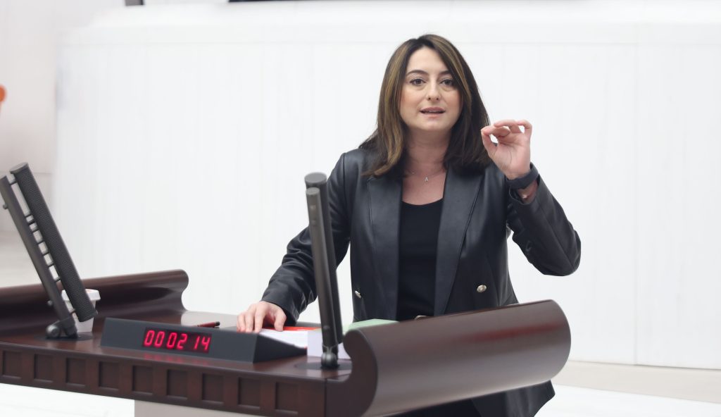 BANKOĞLU: EMEKLİNİN EN AZ 4.180 TL’Sİ KAYIP