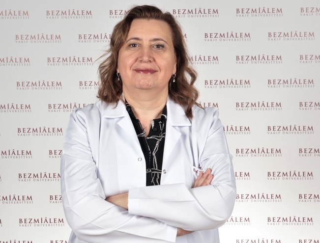 Prof. Dr. Özlem Su : “Böcek Isırıkları ve Sokmalarında Ölüm Riski! İlk 20 Saniye Kritik”