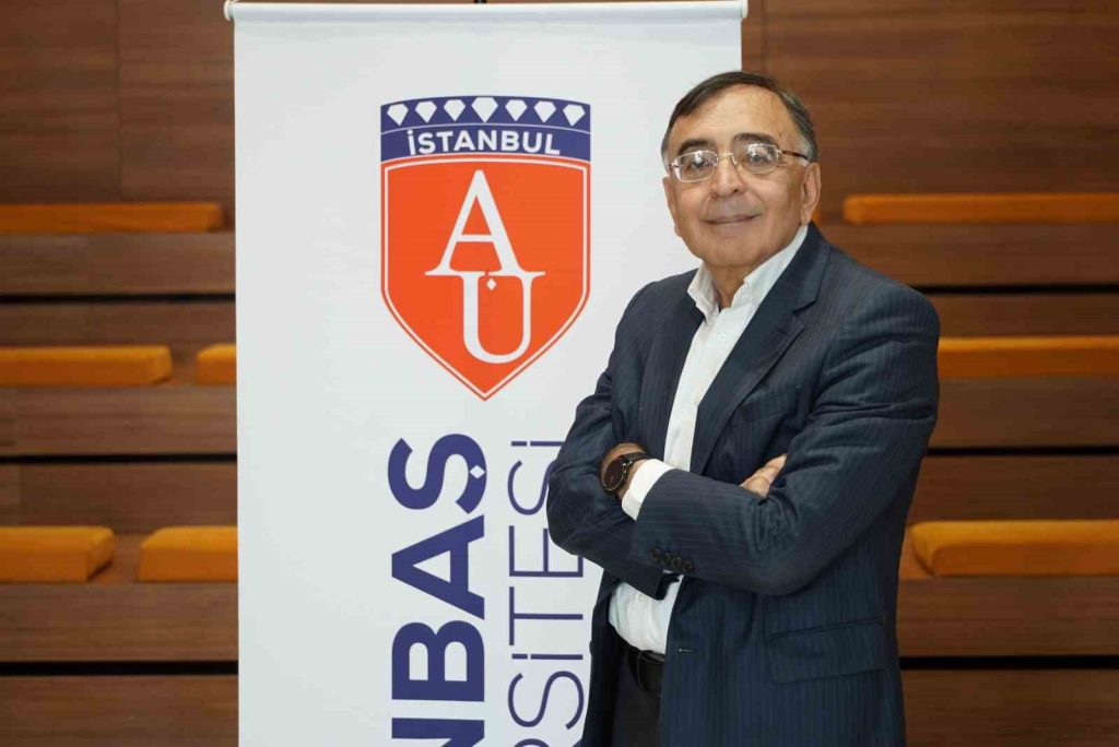 Prof. Dr. Kozanoğlu’ndan Uyarı: ” Enflasyon hedefleri toplumu yoksullaştırabilir”