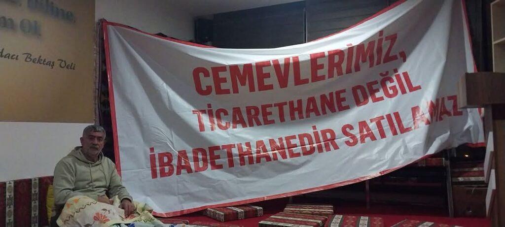 Antalya Cemevi Başkanı Ergün Kurt ölüm orucunda idi.