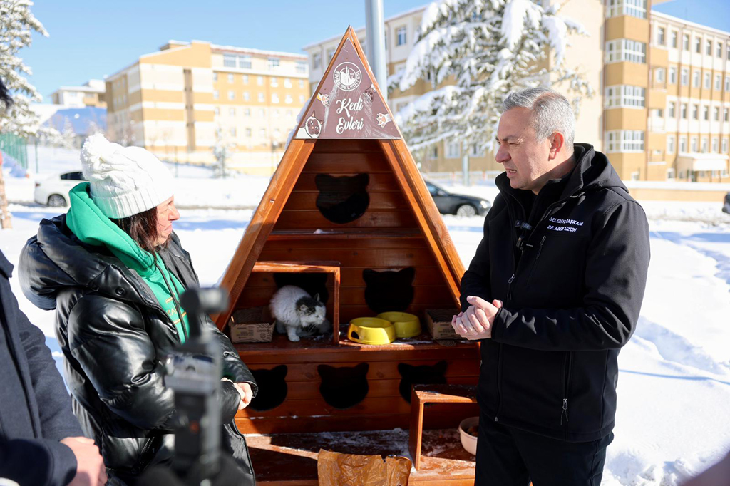 Sessiz Dostlar Unutulmadı